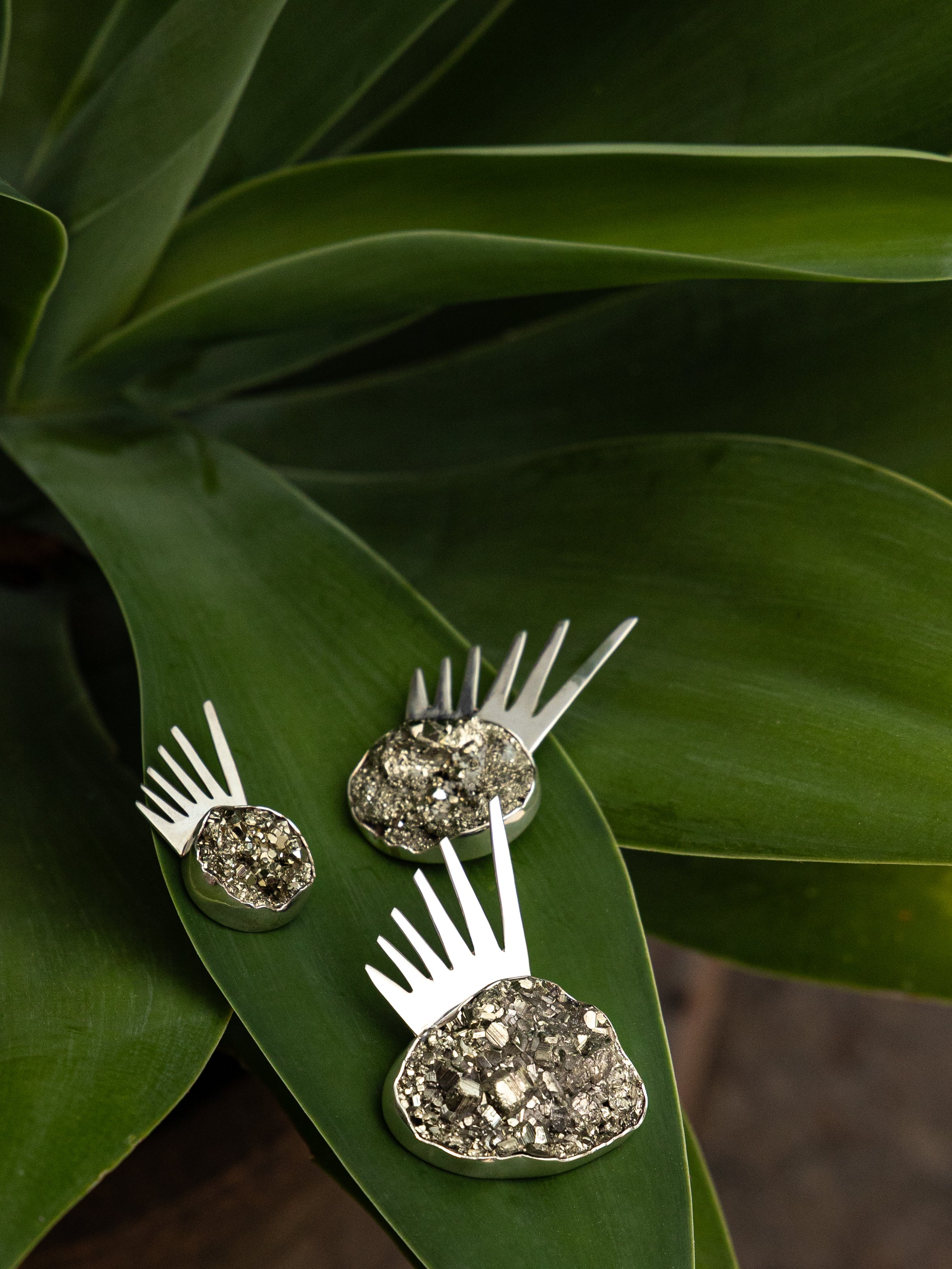 Sol ShimSham Pin