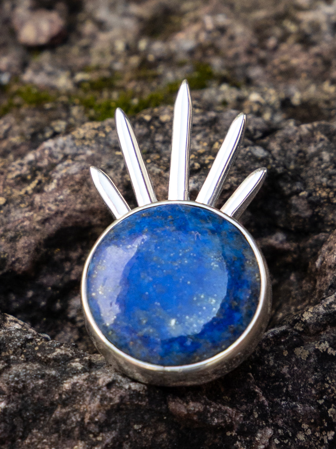 Sol Pin Pequeño in Sterling Silver